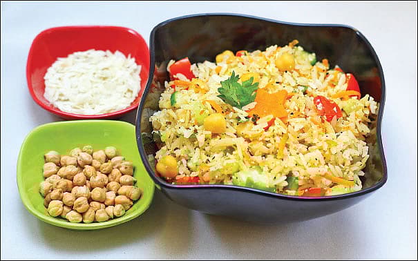 அவல் உணவை உட்கொள்ளும்போது அதனுடன் அதிக அளவில் காய்கறிகளைச் சேர்த்துச் சமைப்பது ஆரோக்கியத்திற்கு மிகவும் நல்லது.