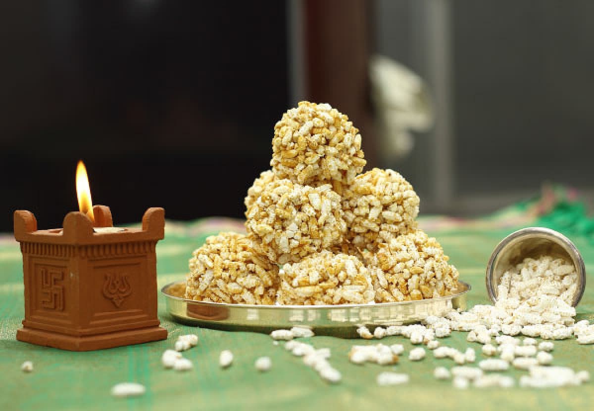 கார்த்திகைப் பொரி உருண்டை