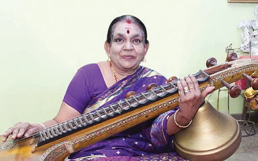 “அப்பாவின் குரலில் அப்படியே பாடுவேன்” - செந்தமிழ் தேன்மொழியாள் சாவித்திரி!