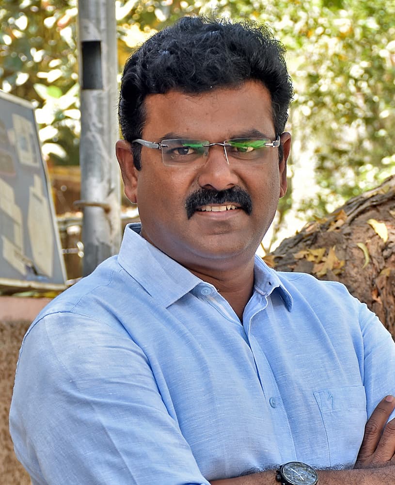 நாதக முன்னாள் நிர்வாகி வெற்றிக்குமரன்