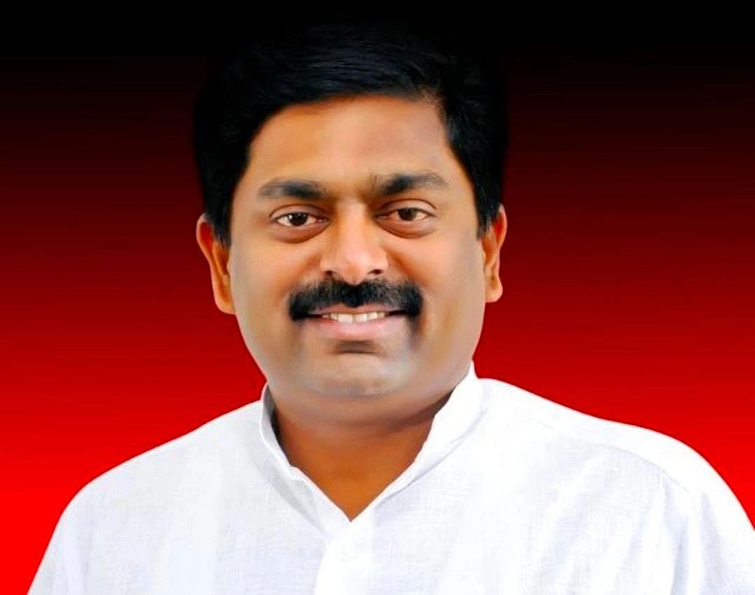 திருப்பூர் மேயர் தினேஷ்குமார்