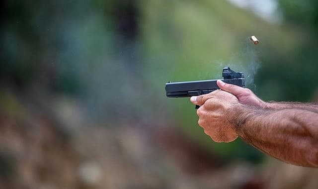 துப்பாக்கிச்சூடு