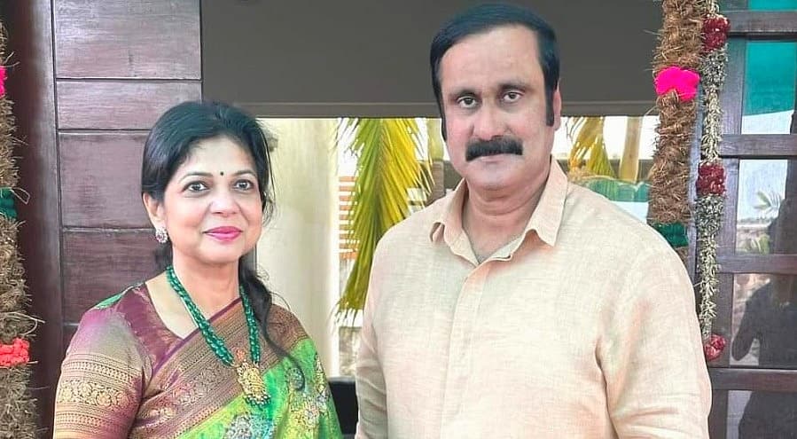 அன்புமணி - சௌமியா அன்புமணி