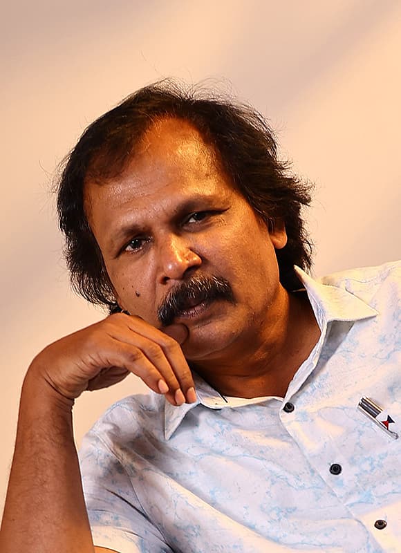 அழகிய பெரியவன்