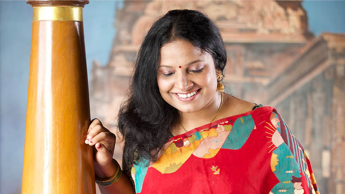எழுத்தாளர் ப்ரியா தம்பி