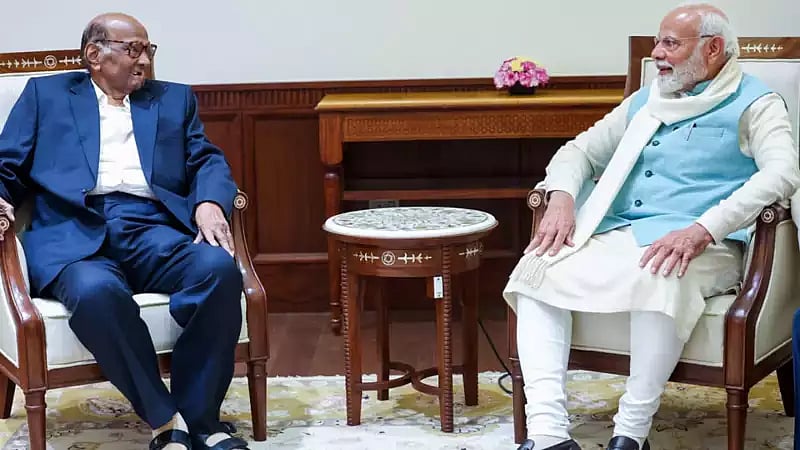 `NDA பக்கம் சாயும் சரத் பவார்?’ பிரதமர் நரேந்திர மோடிவிழாவிற்குஅழைப்பு…