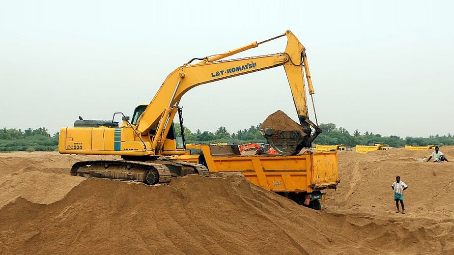 மண், மணல் மாஃபியாக்கள்