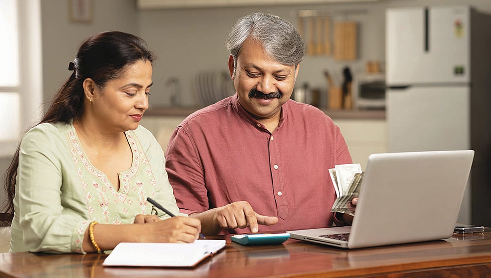 Nanayam Vikatan - 19 January 2025 - முதலீடு செய்யப் பணமில்லையா..? - இந்த 5 விஷயங்களைச் செய்தால் போதும்..! | saving investment and goal series 8 - Vikatan