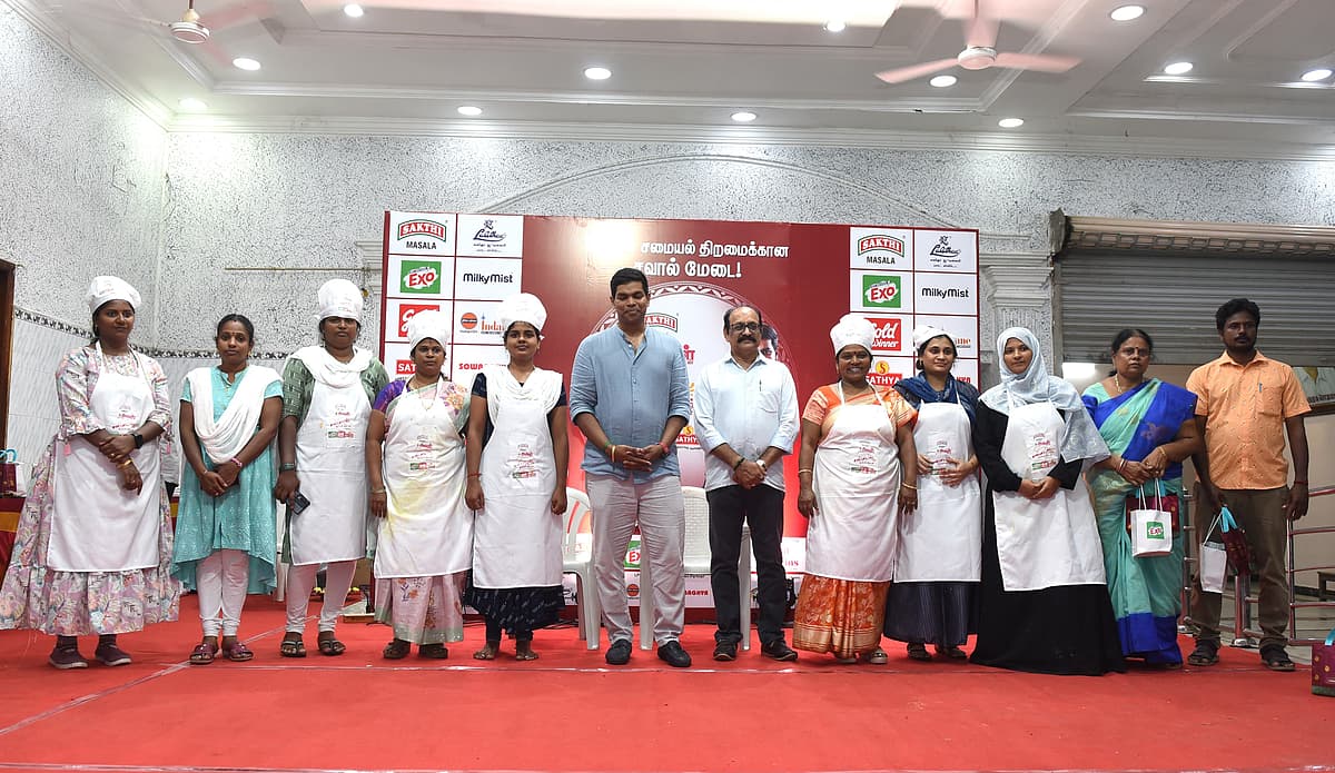 டாப் 10-ல் தேர்வானவர்கள்