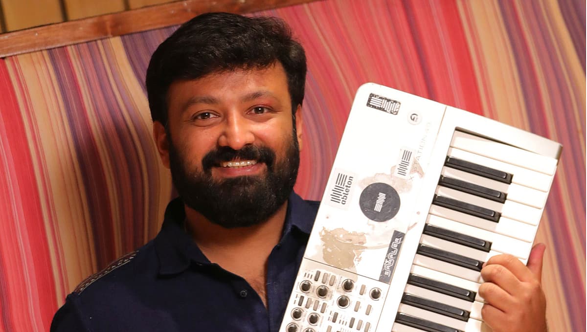 திபு நினன் தாமஸ்