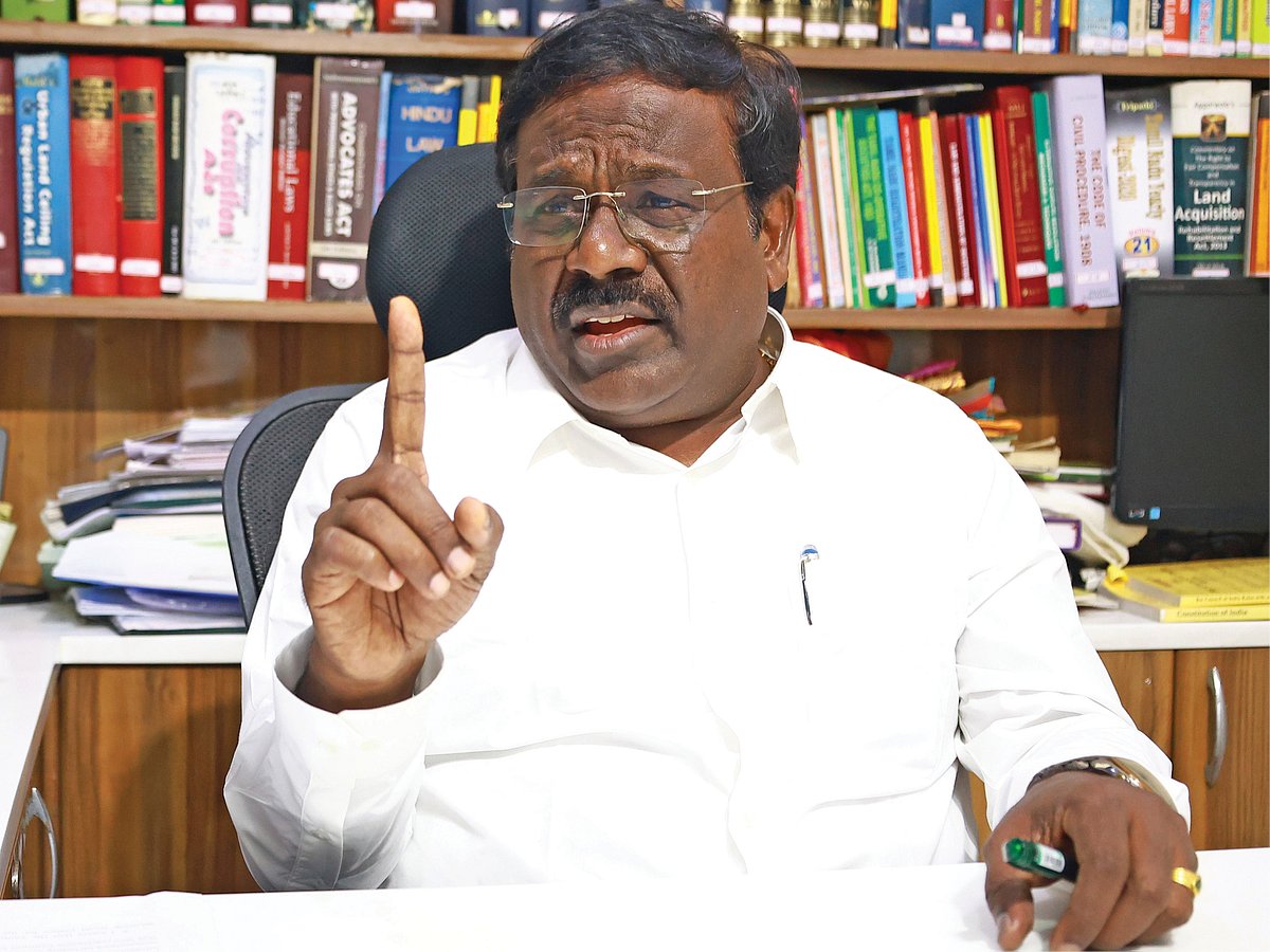 Junior Vikatan - 27 April 2025 - “வன்னியர்களுக்கு துரோகமிழைக்கிறார்  ஸ்டாலின்!” - 'தாக்கும்' கே.பாலு | pmk k balu interview - Vikatan