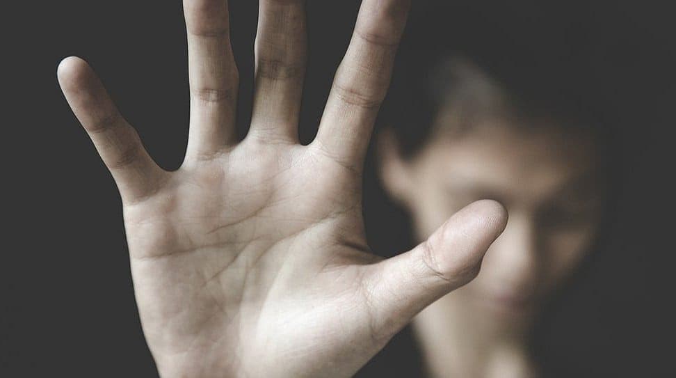 பாலியல் தொல்லை