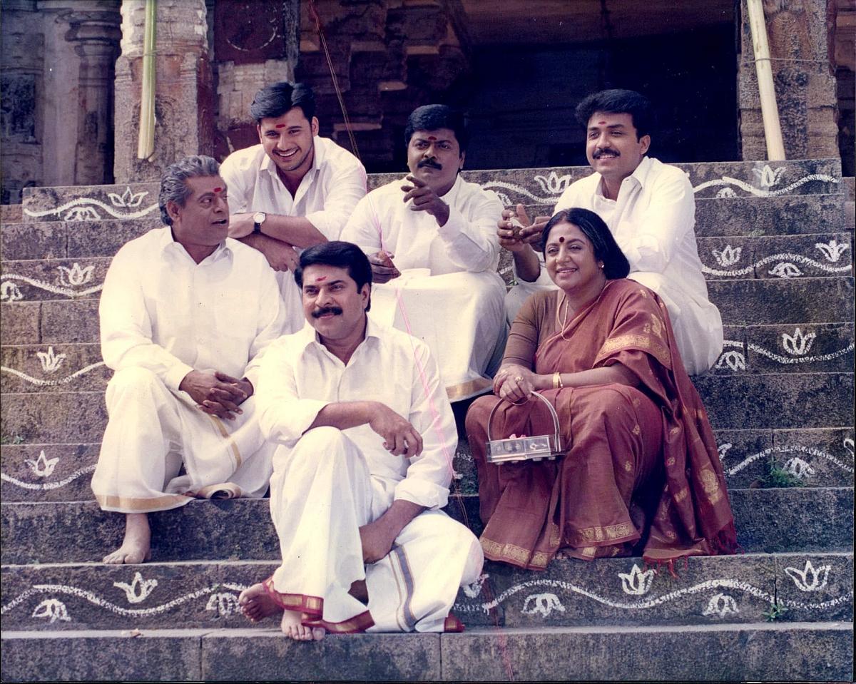 ஆனந்தம் படத்தில்