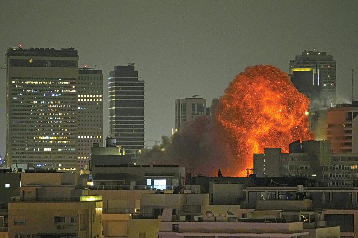 ஈரான் போர்