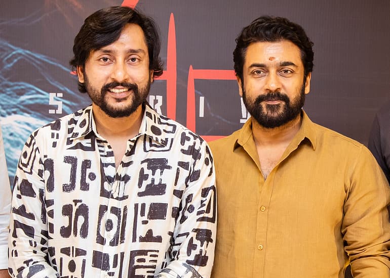 ஆர்.ஜே.பாலாஜி - சூர்யா