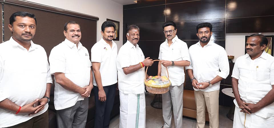 vikatan%2F2025-07-31%2Fsrv4eghh%2FGxMCwQ