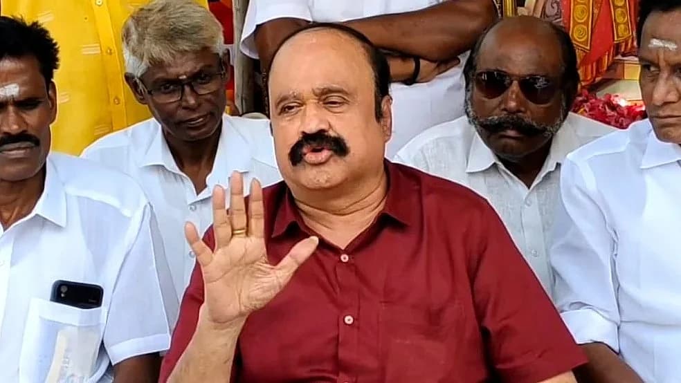 புகழேந்தி