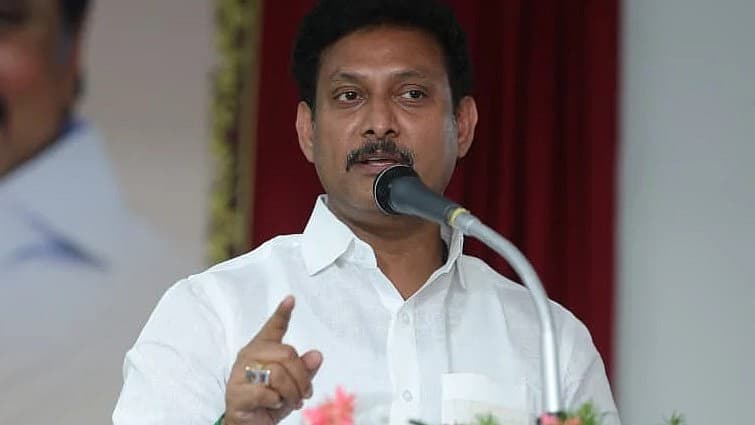 அமைச்சர் அன்பில் மகேஸ்
