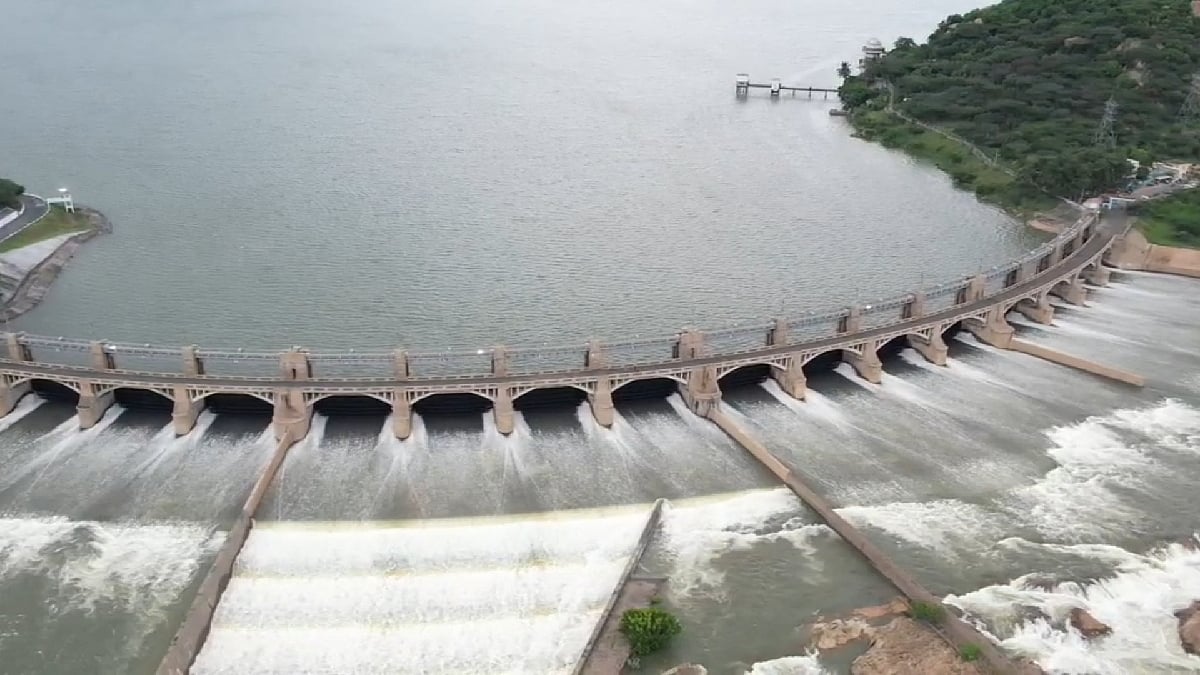 காவிரி கரையோரம் மற்றும் தாழ்வான பகுதிகளில் வசிக்கும் மக்களுக்கு முன்னெச்சரிக்கை…