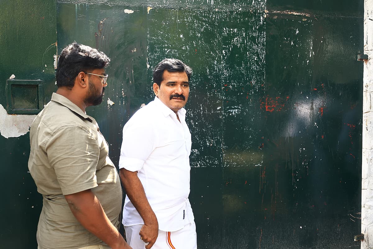 சி.டி.ஆர்.நிர்மல் குமார்