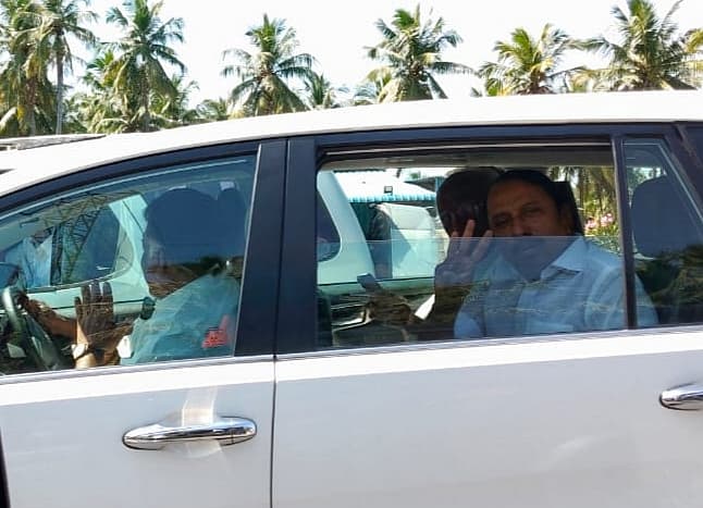 ஓபிஎஸ்சுடன் செங்கோட்டையன்