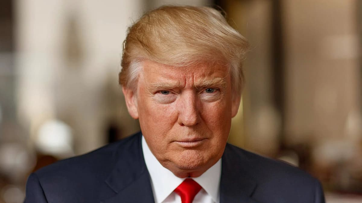 டொனால்டு ட்ரம்ப்