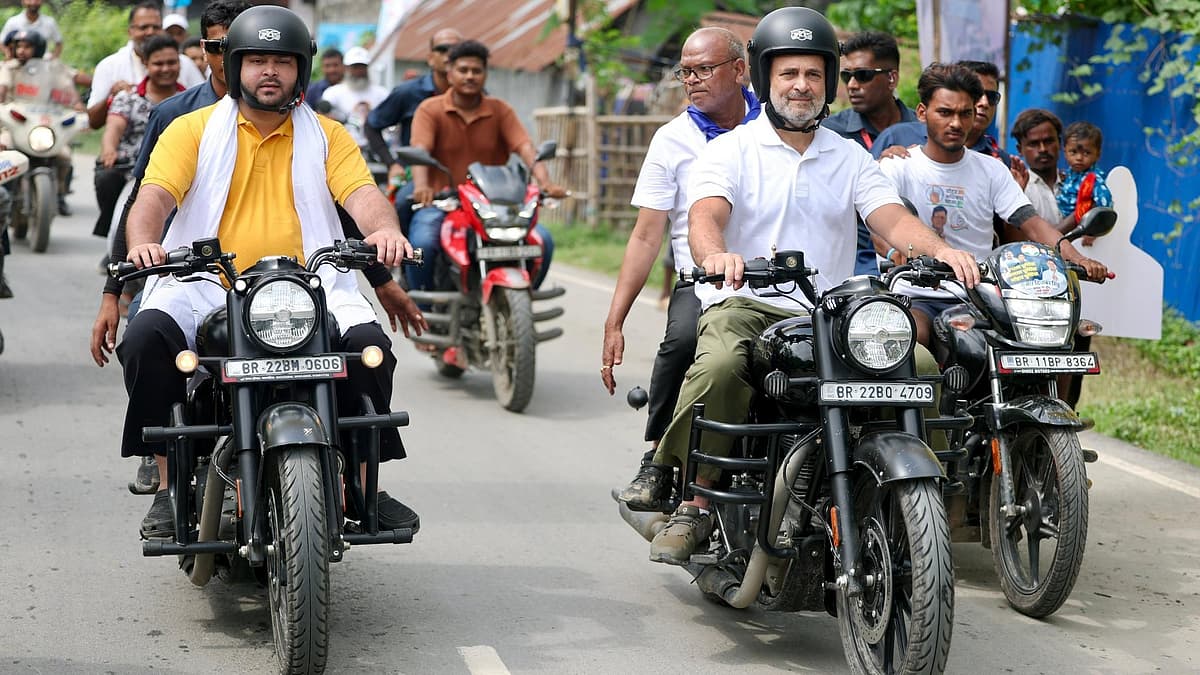 தேஜஸ்வி யாதவ் (RJD) - ராகுல் காந்தி (Congress)