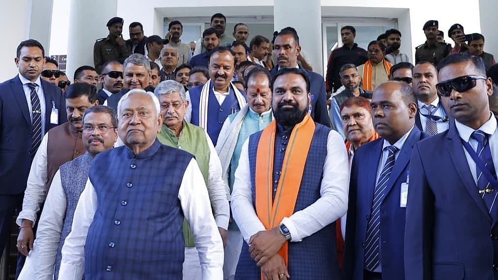 நிதிஷ் குமார் - Bihar Cabinet