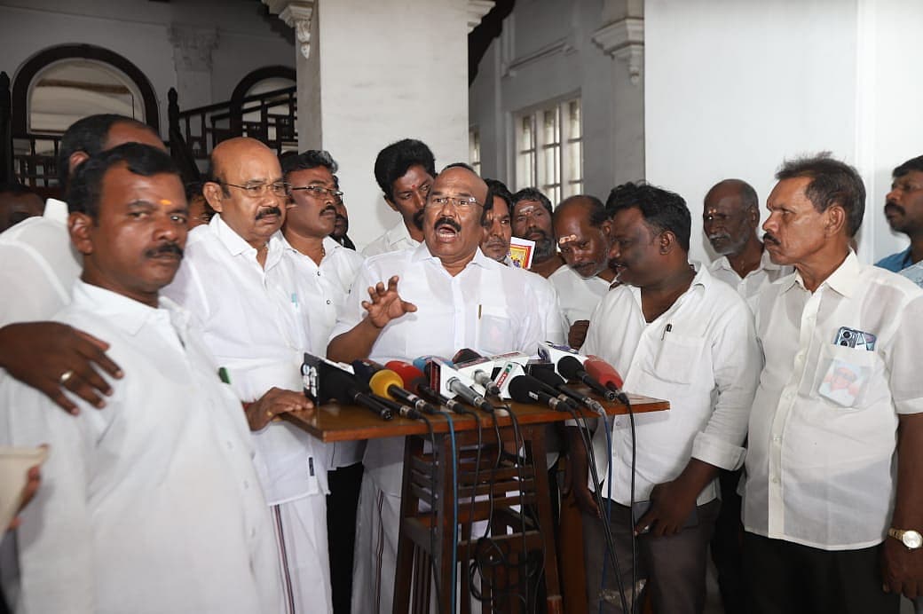 ஜெயக்குமார்