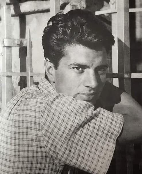 பாலிவுட் நடிகர் தர்மேந்திரா | Dharmendra