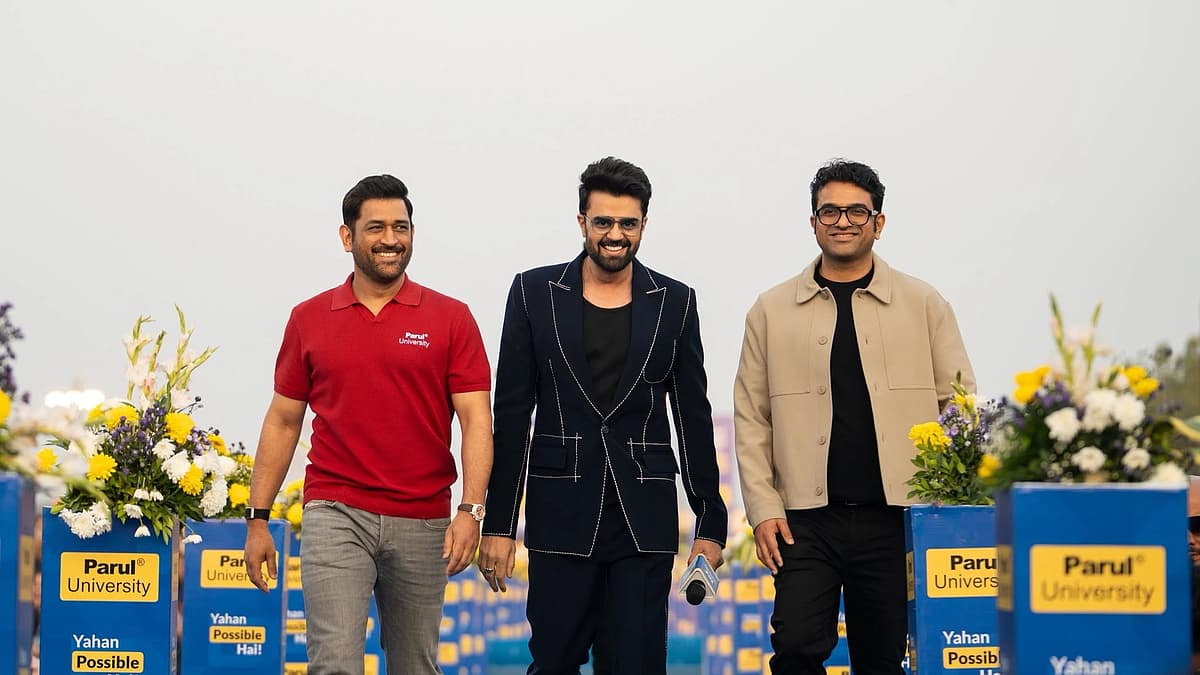 Dhoni, Maniesh Paul, Kiku Sharda