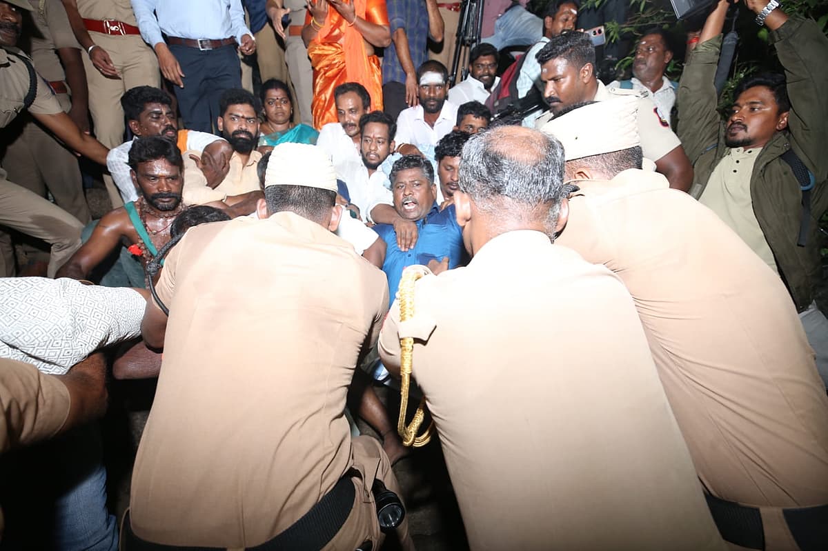 திருப்பரங்குன்றம் தள்ளுமுள்ளு