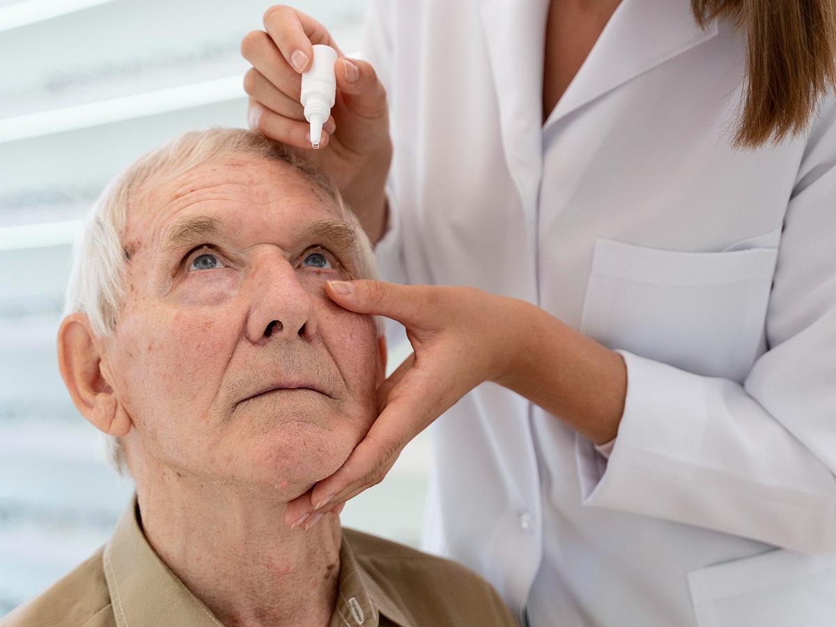 சர்க்கரை மற்றும் ரத்த அழுத்தம் இருந்தால், தயவுசெய்து முதலில் அவற்றைச் சரிபார்த்து கட்டுக்குள் கொண்டு வாருங்கள்.