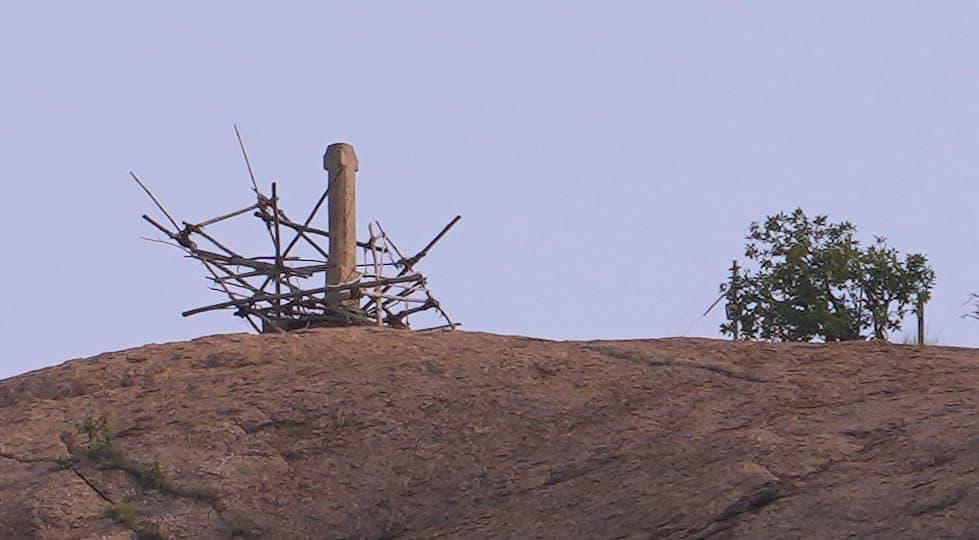 திருப்பரங்குன்றம் தூண்