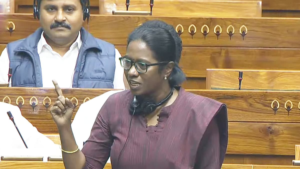 திமுக தென்காசி எம்.பி. டாக்டர் ராணி ஸ்ரீகுமார்