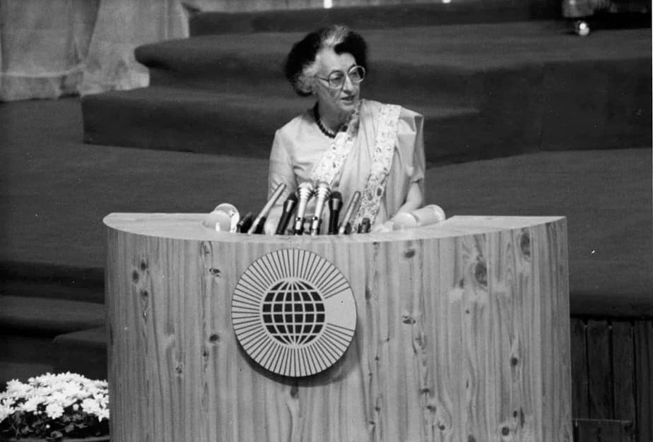 இந்திராகாந்தி