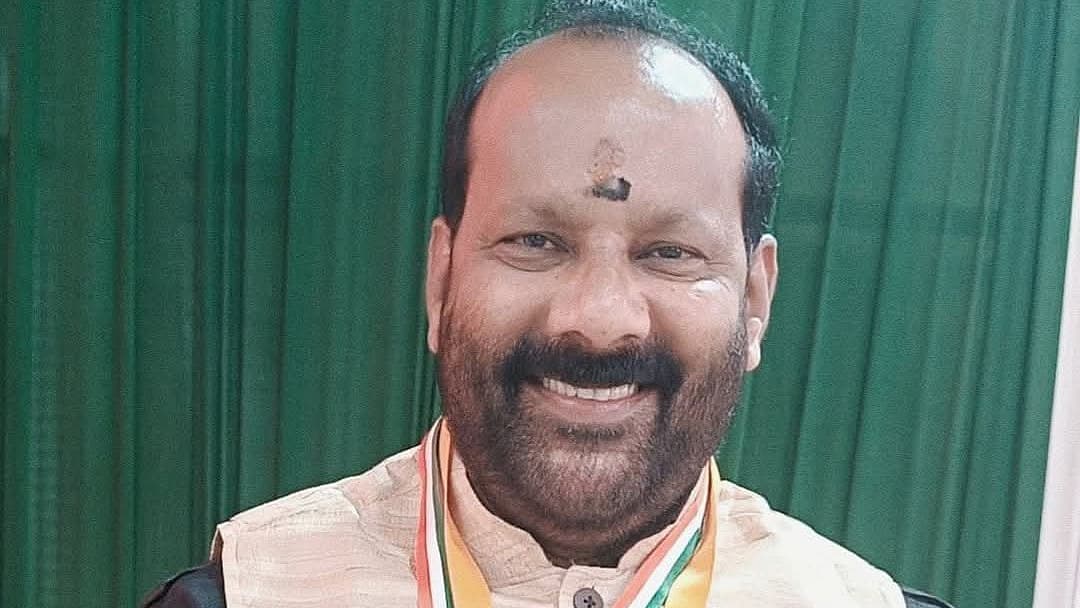 காங்கிரஸ் மேலிட பார்வையாளர் அனில்போஸ்