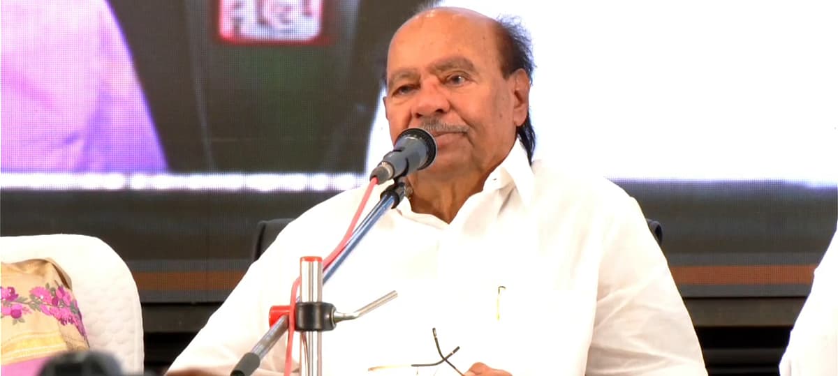 மருத்துவர் ராமதாஸ்