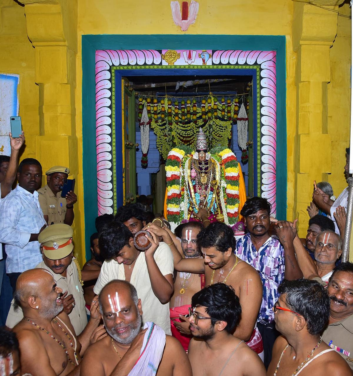 சொர்க்கவாசல்