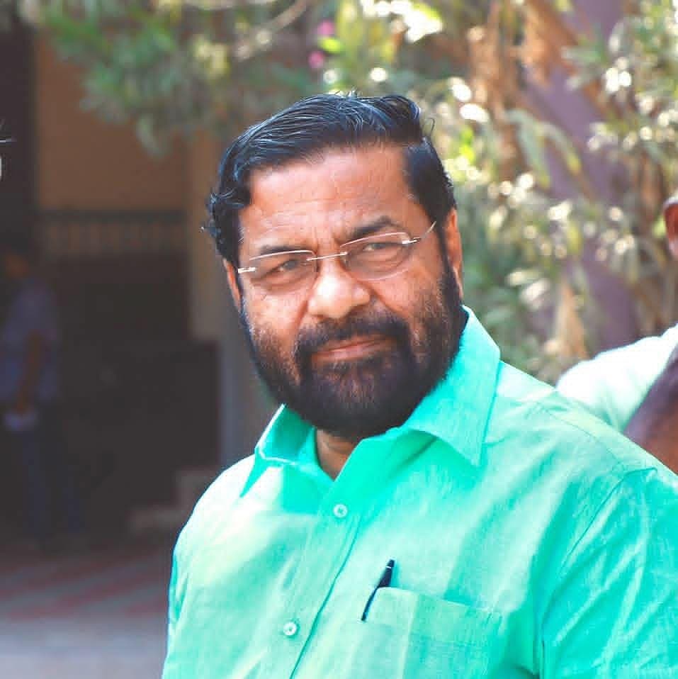 கடகம்பள்ளி சுரேந்திரன்