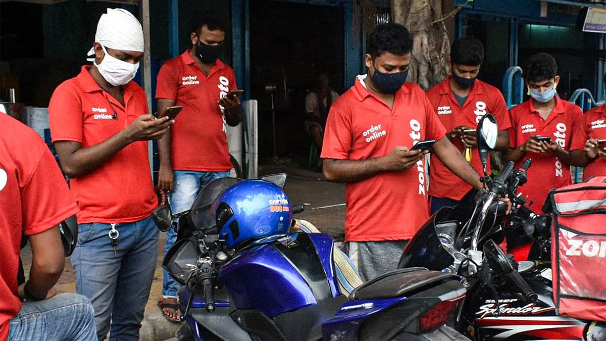 டெலிவரி ஊழியர்கள்