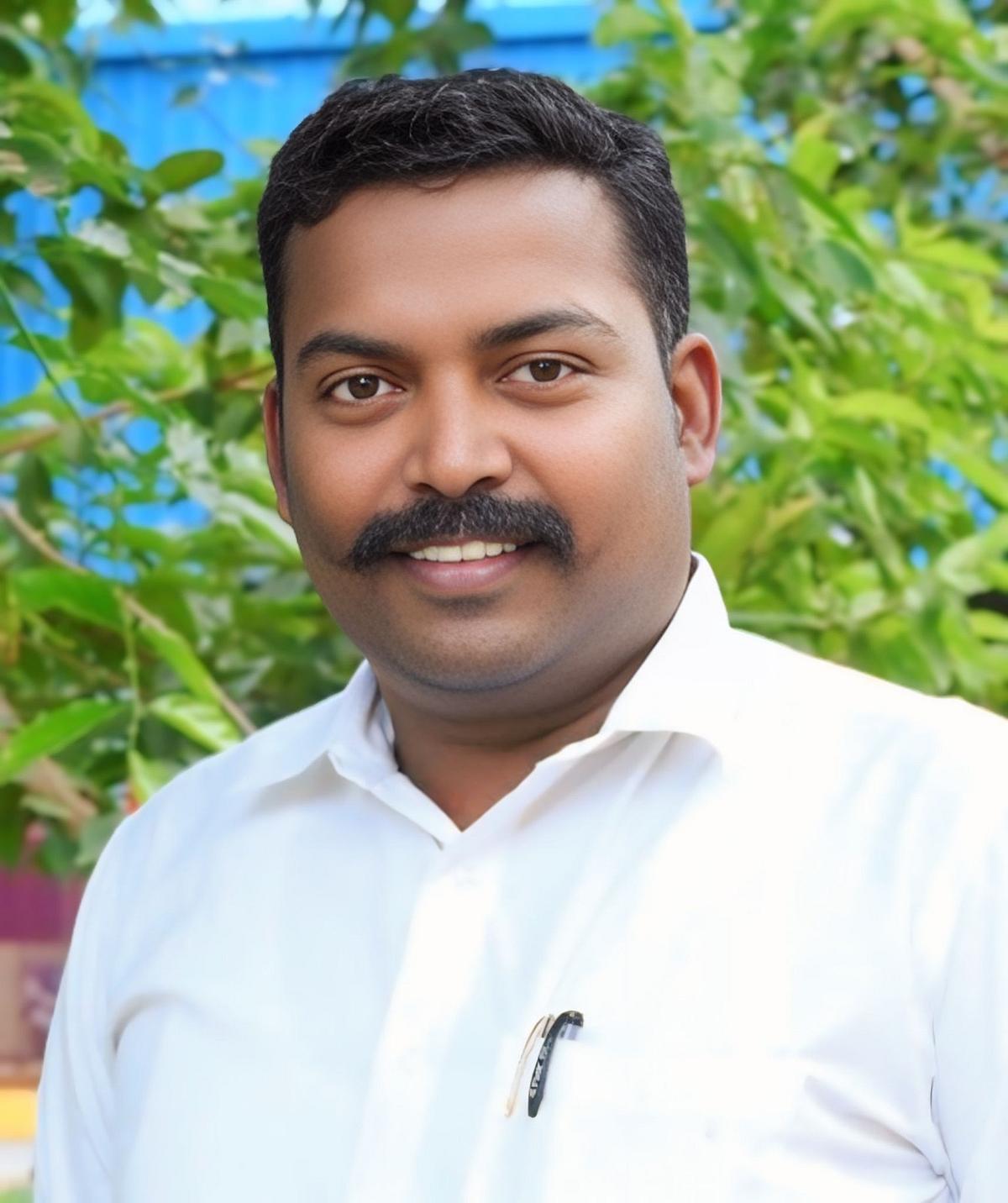 முனைவர் சே.பிரபாகரன்