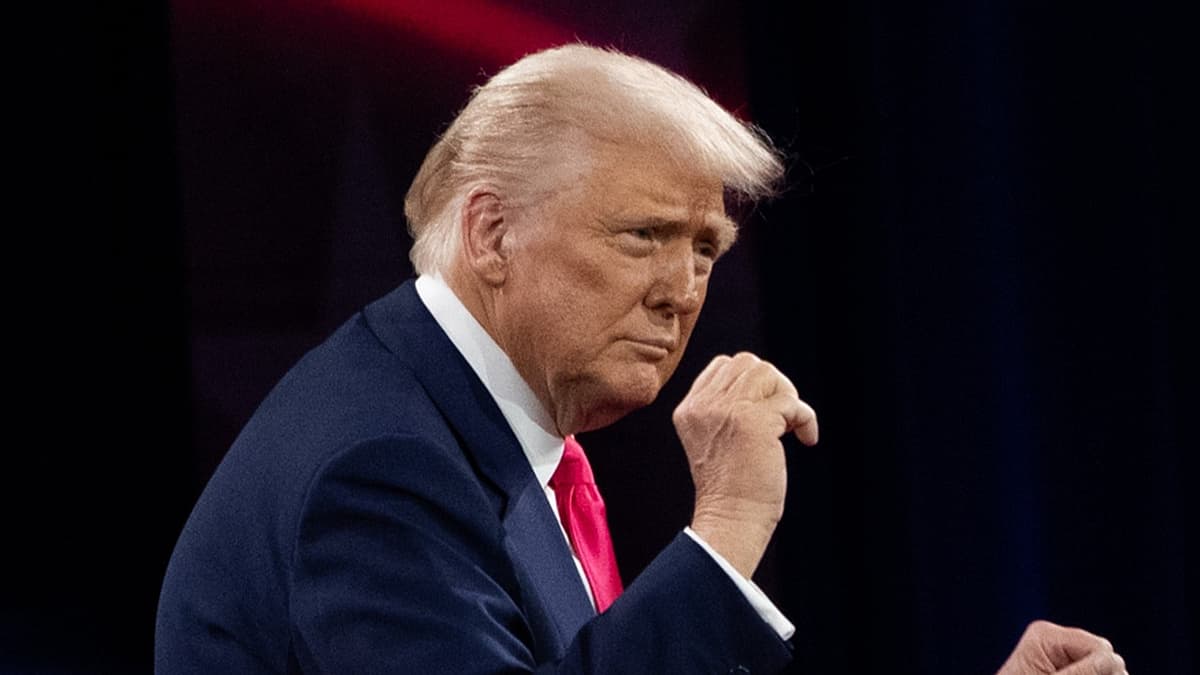 அமெரிக்க அதிபர் ட்ரம்ப்