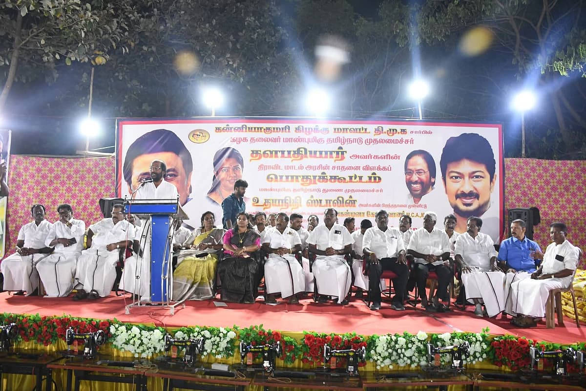 நாகர்கோவிலில் நடைபெற்ற தி.மு.க பொதுக்கூட்டத்தில் திருச்சி சிவா பேசினார்