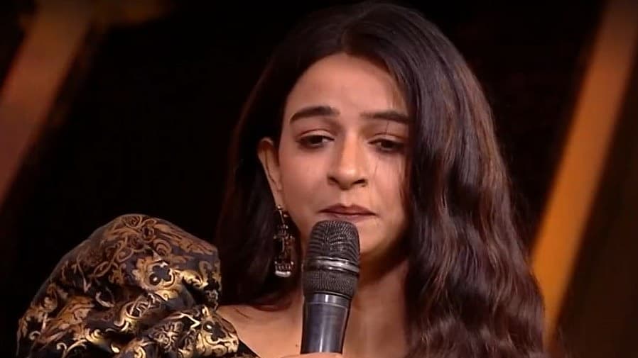 திவ்யா கணேஷ்