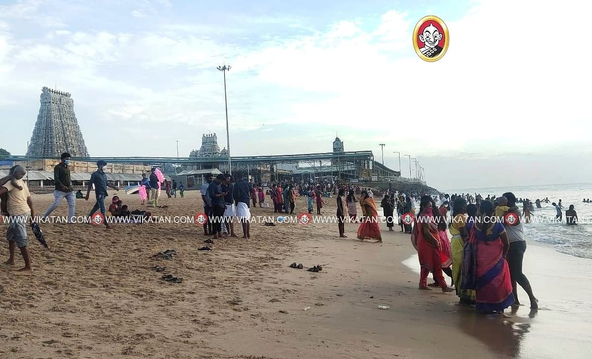 திருச்செந்தூர் கோயில் கடற்கரை