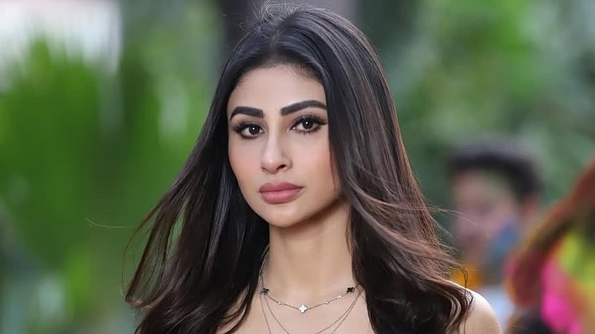Mouni Roy