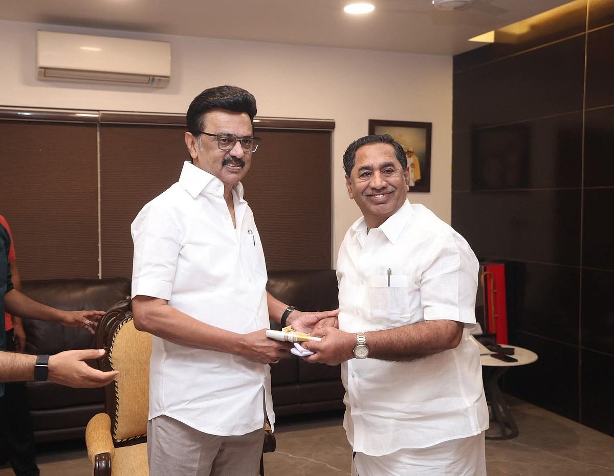 முதலமைச்ச மு.க.ஸ்டாலினுடன் எம்எல்எ கோ.தளபதி