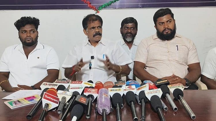 பி.டி.செல்வகுமார்