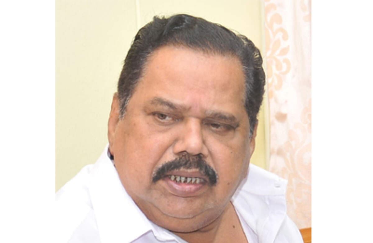 அதிமுக - ஏ.கே போஸ்